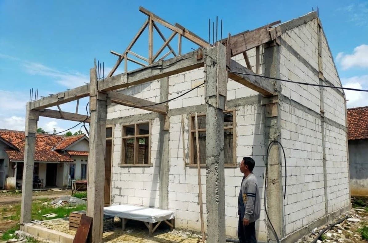 Proyek RKB PAUD Sampang Mangkrak, Dana Pokir DPRD Disorot